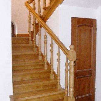 306-Klassische-Treppe